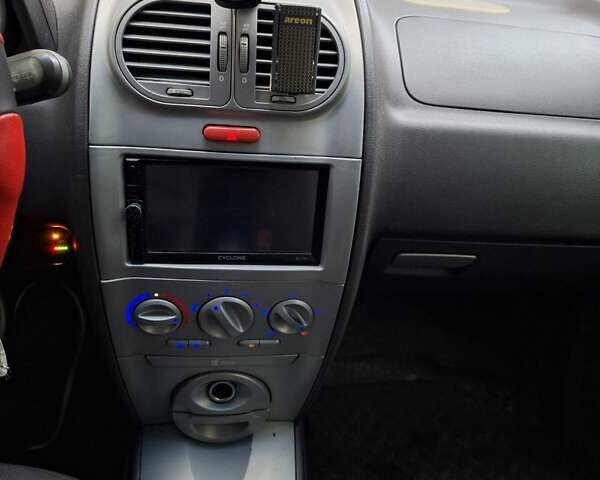 Чери Кимо 2008 в Днепре (Днепропетровске) на Automoto.ua Оранжевый Чери Кимо, объемом двигателя 1.3 л и пробегом 126 тыс. км за 3000 $, фото 6 на Automoto.ua