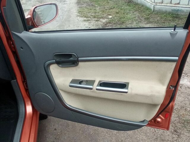 Помаранчевий Чері Кімо, об'ємом двигуна 0 л та пробігом 112 тис. км за 2850 $, фото 15 на Automoto.ua