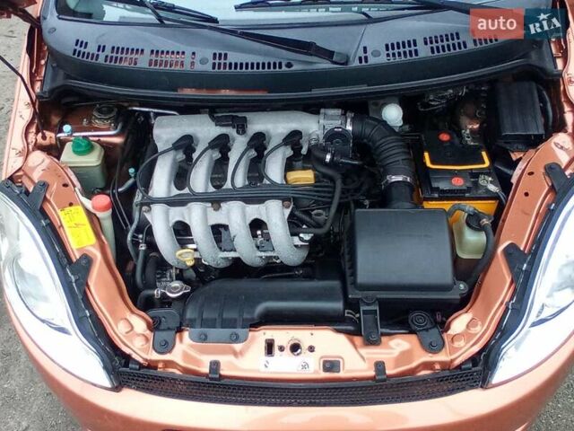 Оранжевый Чери Кимо, объемом двигателя 1.3 л и пробегом 112 тыс. км за 2750 $, фото 23 на Automoto.ua