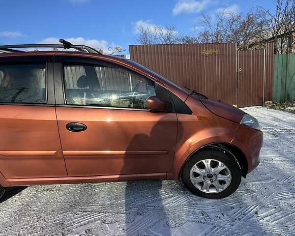 Помаранчевий Чері Кімо, об'ємом двигуна 1.3 л та пробігом 137 тис. км за 3200 $, фото 6 на Automoto.ua