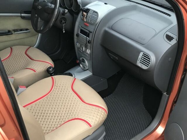 Чери Кимо 2010 в Славянске на Automoto.ua Оранжевый Чери Кимо, объемом двигателя 1.3 л и пробегом 137 тыс. км за 3300 $, фото 6 на Automoto.ua