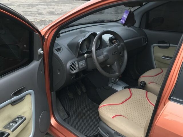 Чери Кимо 2010 в Славянске на Automoto.ua Оранжевый Чери Кимо, объемом двигателя 1.3 л и пробегом 137 тыс. км за 3300 $, фото 4 на Automoto.ua