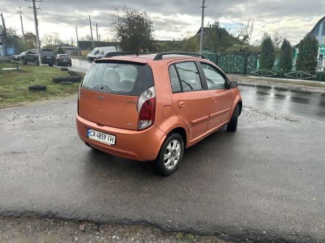 Чери Кимо 2008 в Звенигородка на Automoto.ua Оранжевый Чери Кимо, объемом двигателя 1.3 л и пробегом 180 тыс. км за 1750 $, фото 3 на Automoto.ua
