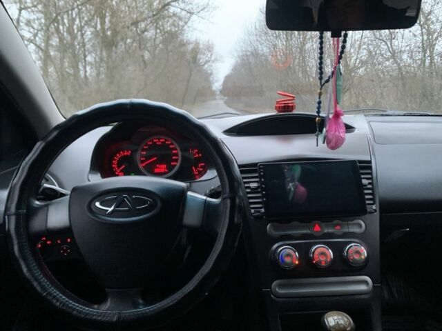 Черный Чери М11, объемом двигателя 1.6 л и пробегом 175 тыс. км за 2750 $, фото 9 на Automoto.ua