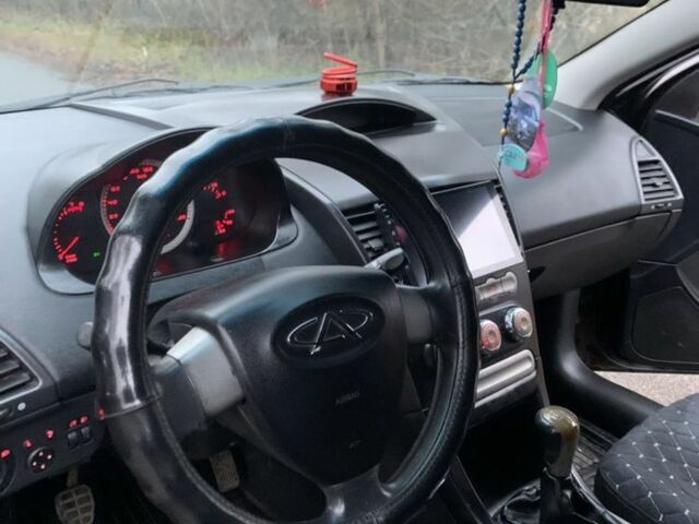 Черный Чери М11, объемом двигателя 1.6 л и пробегом 175 тыс. км за 2750 $, фото 8 на Automoto.ua