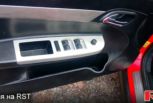 Красный Чери М11, объемом двигателя 1.3 л и пробегом 223 тыс. км за 1400 $, фото 4 на Automoto.ua