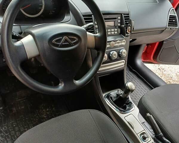 Червоний Чері М11, об'ємом двигуна 1.6 л та пробігом 51 тис. км за 3600 $, фото 6 на Automoto.ua