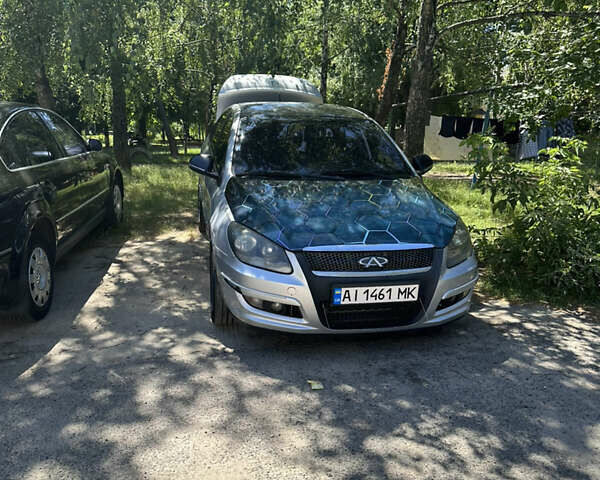 Чери М11, объемом двигателя 1.6 л и пробегом 135 тыс. км за 3700 $, фото 6 на Automoto.ua