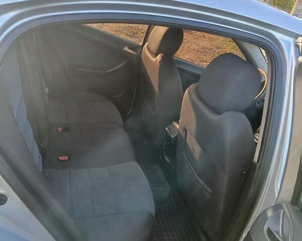 Серый Чери М11, объемом двигателя 1.6 л и пробегом 240 тыс. км за 3100 $, фото 4 на Automoto.ua