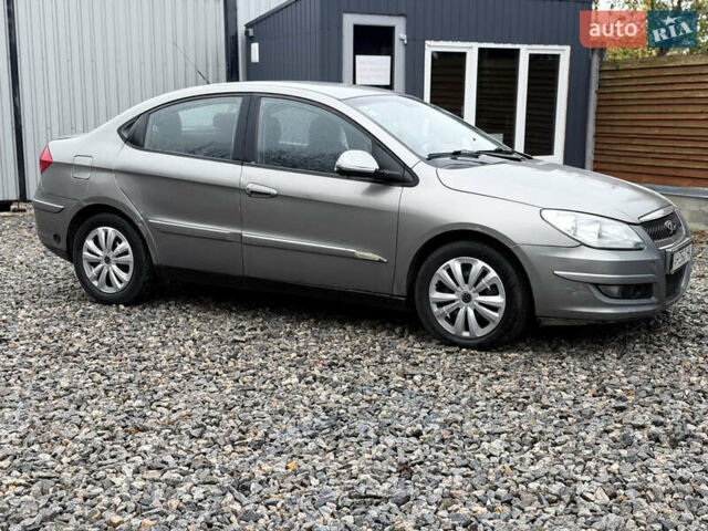 Серый Чери М11, объемом двигателя 1.6 л и пробегом 290 тыс. км за 2200 $, фото 4 на Automoto.ua