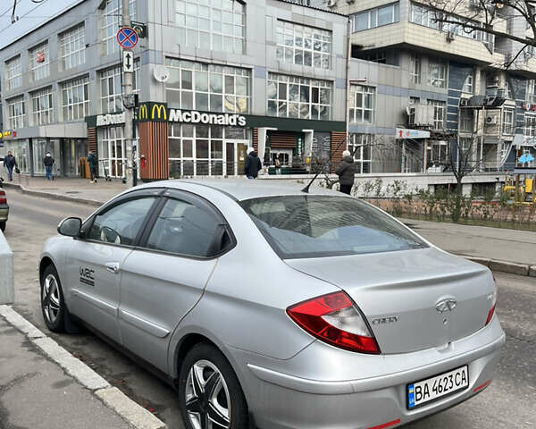 Сірий Чері М11, об'ємом двигуна 1.6 л та пробігом 60 тис. км за 4500 $, фото 2 на Automoto.ua