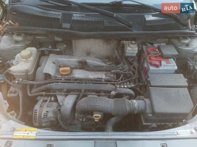 Серый Чери М11, объемом двигателя 1.6 л и пробегом 221 тыс. км за 3500 $, фото 25 на Automoto.ua