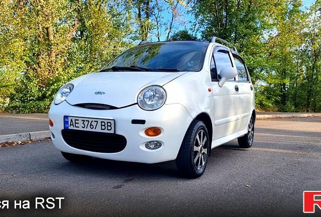 Белый Чери Кью Кью, объемом двигателя 1.1 л и пробегом 88 тыс. км за 1999 $, фото 1 на Automoto.ua