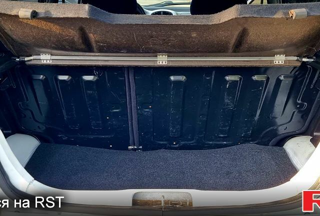 Белый Чери Кью Кью, объемом двигателя 1.1 л и пробегом 88 тыс. км за 1999 $, фото 13 на Automoto.ua