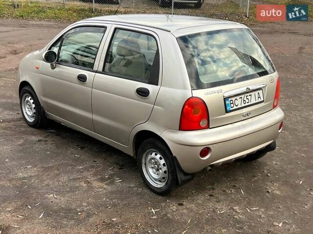 Бежевый Чери Кью Кью, объемом двигателя 1.08 л и пробегом 106 тыс. км за 1550 $, фото 5 на Automoto.ua