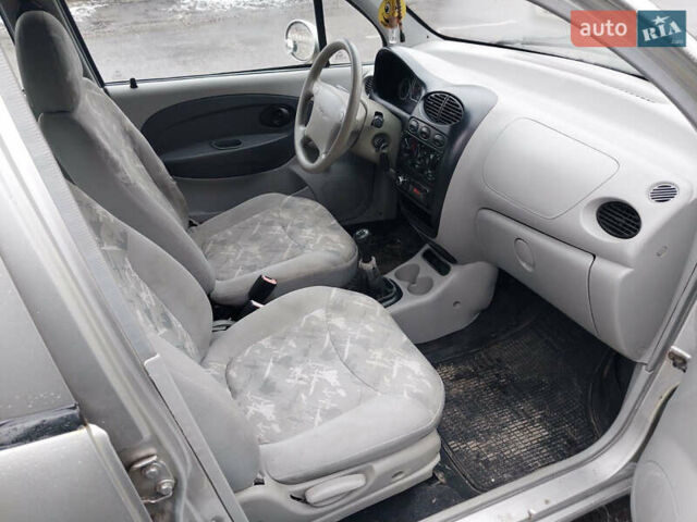 Бежевый Чери Кью Кью, объемом двигателя 1.08 л и пробегом 126 тыс. км за 1750 $, фото 6 на Automoto.ua