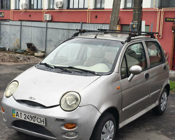 Бежевий Чері Кью Кью, об'ємом двигуна 1.1 л та пробігом 122 тис. км за 1399 $, фото 1 на Automoto.ua