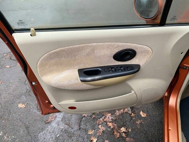 Коричневый Чери Кью Кью, объемом двигателя 1.1 л и пробегом 100 тыс. км за 2650 $, фото 6 на Automoto.ua