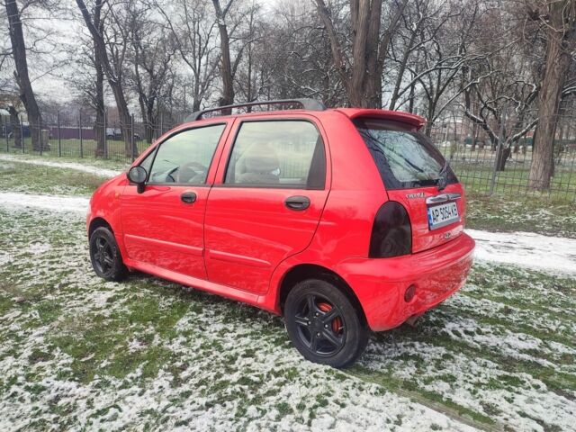 Красный Чери Кью Кью, объемом двигателя 1.1 л и пробегом 130 тыс. км за 2250 $, фото 9 на Automoto.ua