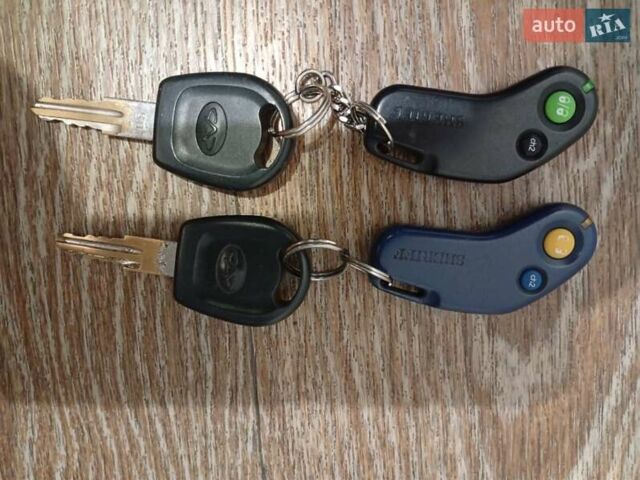 Красный Чери Кью Кью, объемом двигателя 1.1 л и пробегом 80 тыс. км за 2200 $, фото 16 на Automoto.ua