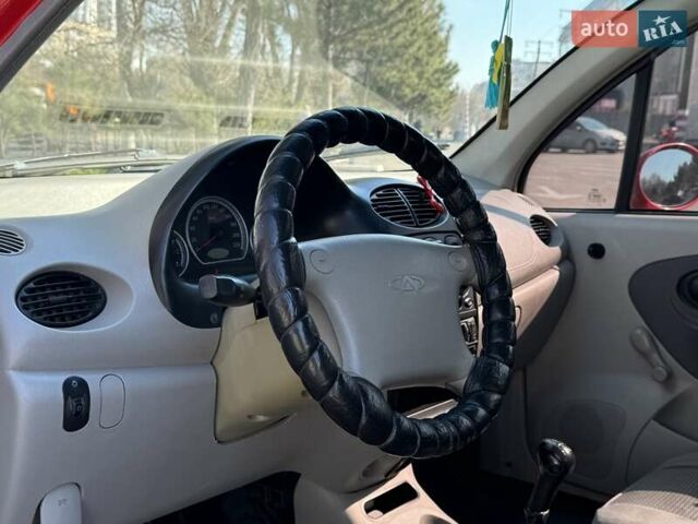 Красный Чери Кью Кью, объемом двигателя 1.1 л и пробегом 160 тыс. км за 1699 $, фото 9 на Automoto.ua