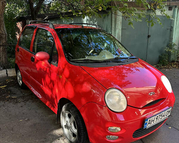 Красный Чери Кью Кью, объемом двигателя 1.08 л и пробегом 100 тыс. км за 1800 $, фото 1 на Automoto.ua