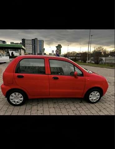 Красный Чери Кью Кью, объемом двигателя 1.08 л и пробегом 90 тыс. км за 1950 $, фото 3 на Automoto.ua