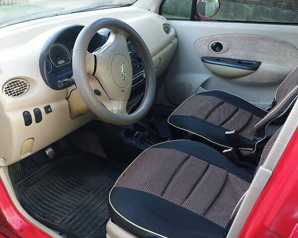 Червоний Чері Кью Кью, об'ємом двигуна 1 л та пробігом 188 тис. км за 1900 $, фото 2 на Automoto.ua