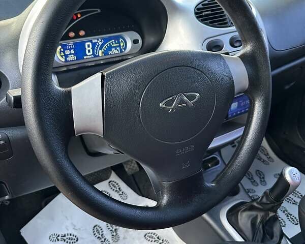 Красный Чери Кью Кью, объемом двигателя 1.1 л и пробегом 143 тыс. км за 2950 $, фото 17 на Automoto.ua