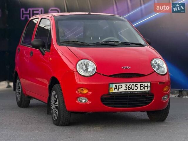 Чері Кью Кью 2008 у Запоріжжя на Automoto.ua Червоний Чері Кью Кью, об'ємом двигуна 1.1 л та пробігом 54 тис. км за 2999 $, фото 3 на Automoto.ua