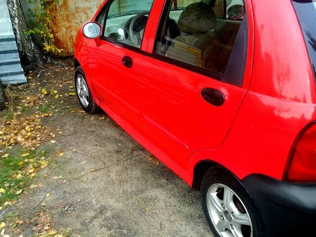 Красный Чери Кью Кью, объемом двигателя 1.1 л и пробегом 86 тыс. км за 2300 $, фото 3 на Automoto.ua