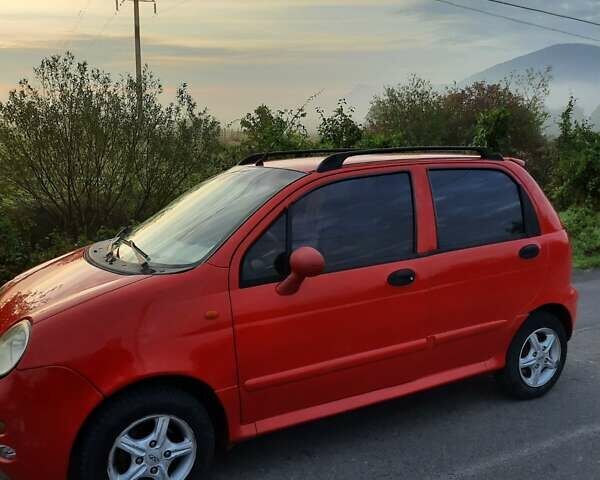 Червоний Чері Кью Кью, об'ємом двигуна 1.08 л та пробігом 95 тис. км за 2500 $, фото 1 на Automoto.ua
