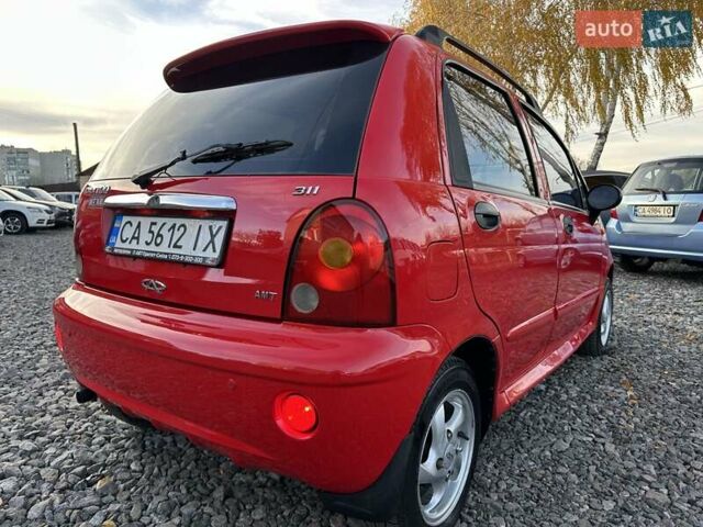 Красный Чери Кью Кью, объемом двигателя 1.1 л и пробегом 143 тыс. км за 2950 $, фото 8 на Automoto.ua