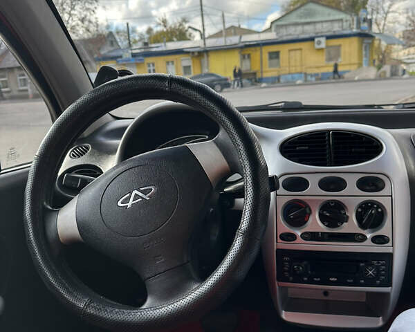 Красный Чери Кью Кью, объемом двигателя 1.3 л и пробегом 179 тыс. км за 3200 $, фото 10 на Automoto.ua