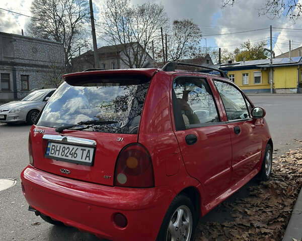 Красный Чери Кью Кью, объемом двигателя 1.3 л и пробегом 179 тыс. км за 3200 $, фото 4 на Automoto.ua