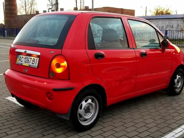 Красный Чери Кью Кью, объемом двигателя 0 л и пробегом 220 тыс. км за 1600 $, фото 2 на Automoto.ua