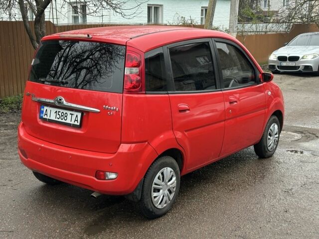 Красный Чери Кью Кью, объемом двигателя 1.1 л и пробегом 81 тыс. км за 2550 $, фото 4 на Automoto.ua