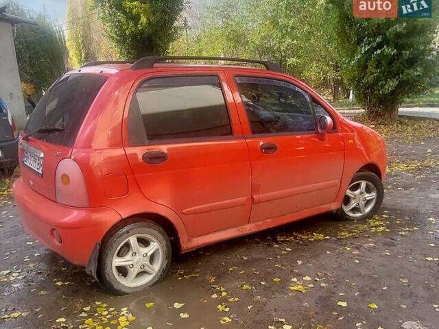 Красный Чери Кью Кью, объемом двигателя 1.08 л и пробегом 132 тыс. км за 1750 $, фото 1 на Automoto.ua