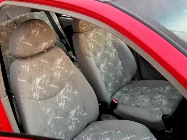 Красный Чери Кью Кью, объемом двигателя 0 л и пробегом 220 тыс. км за 1600 $, фото 8 на Automoto.ua