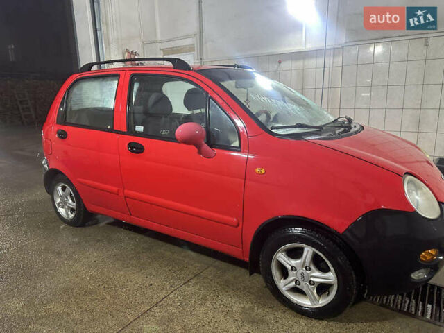 Червоний Чері Кью Кью, об'ємом двигуна 1.08 л та пробігом 175 тис. км за 1350 $, фото 2 на Automoto.ua