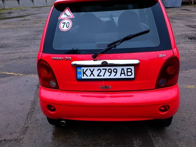 Красный Чери Кью Кью, объемом двигателя 1.1 л и пробегом 50 тыс. км за 2900 $, фото 4 на Automoto.ua