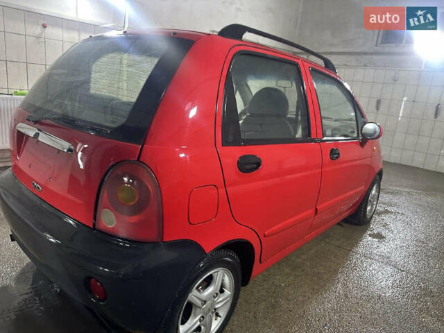 Червоний Чері Кью Кью, об'ємом двигуна 1.08 л та пробігом 175 тис. км за 1350 $, фото 4 на Automoto.ua