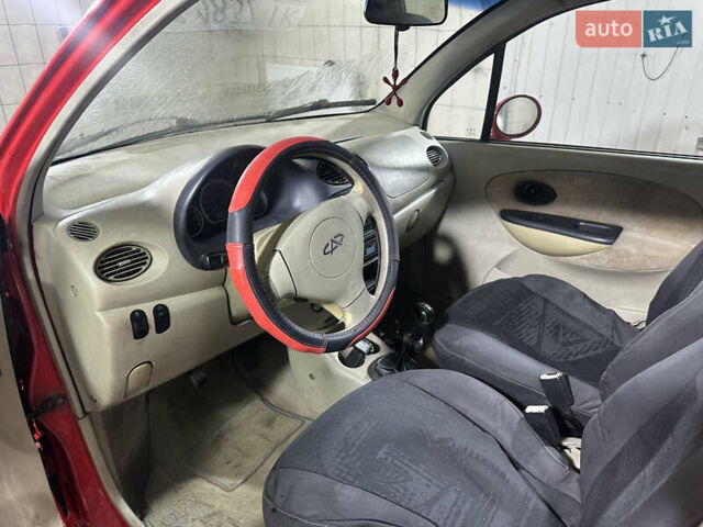 Червоний Чері Кью Кью, об'ємом двигуна 1.08 л та пробігом 175 тис. км за 1350 $, фото 12 на Automoto.ua