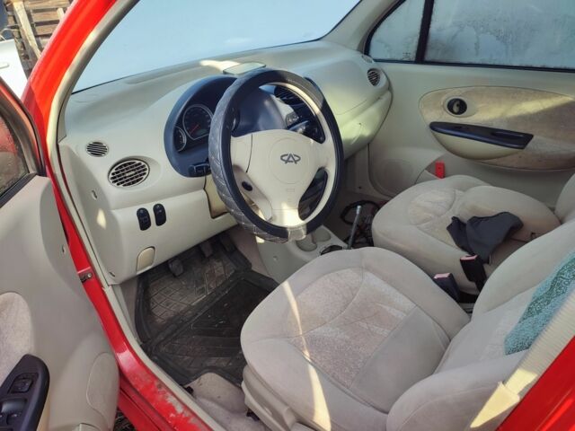 Красный Чери Кью Кью, объемом двигателя 0 л и пробегом 105 тыс. км за 1200 $, фото 4 на Automoto.ua