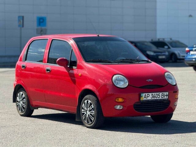 Красный Чери Кью Кью, объемом двигателя 1.1 л и пробегом 55 тыс. км за 2799 $, фото 2 на Automoto.ua