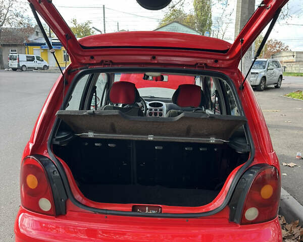 Красный Чери Кью Кью, объемом двигателя 1.3 л и пробегом 179 тыс. км за 3200 $, фото 11 на Automoto.ua