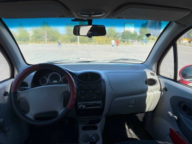 Красный Чери Кью Кью, объемом двигателя 1.1 л и пробегом 55 тыс. км за 2799 $, фото 8 на Automoto.ua