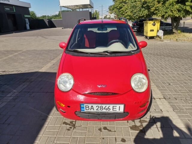 Красный Чери Кью Кью, объемом двигателя 1.1 л и пробегом 126 тыс. км за 2100 $, фото 6 на Automoto.ua