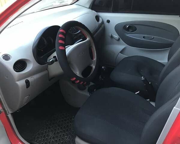 Красный Чери Кью Кью, объемом двигателя 1.08 л и пробегом 166 тыс. км за 1850 $, фото 4 на Automoto.ua