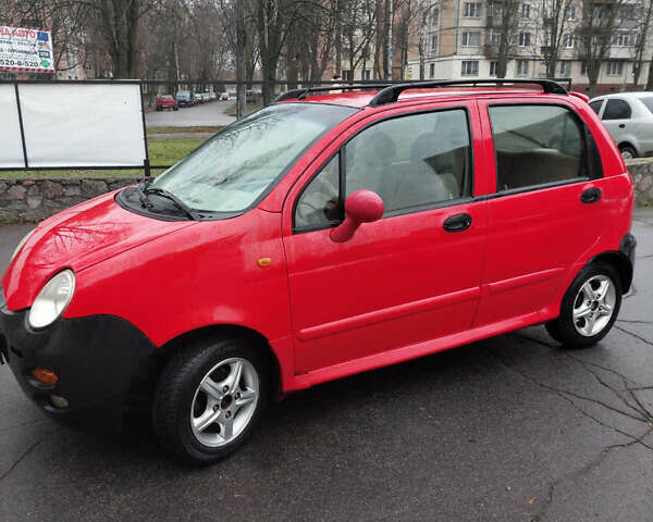 Красный Чери Кью Кью, объемом двигателя 1.08 л и пробегом 110 тыс. км за 1999 $, фото 5 на Automoto.ua